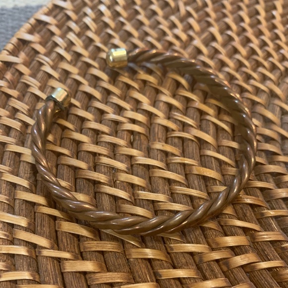 🌻2 for $15🌻 Metal Bangle Set - Picture 2 of 4